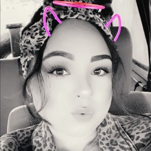 Meet your Posher, Araceli